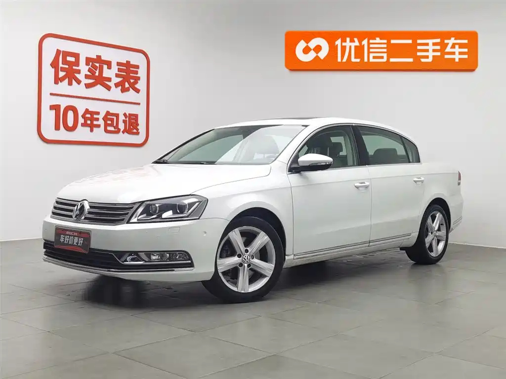VOLKSWAGEN MAGOTAN 2015