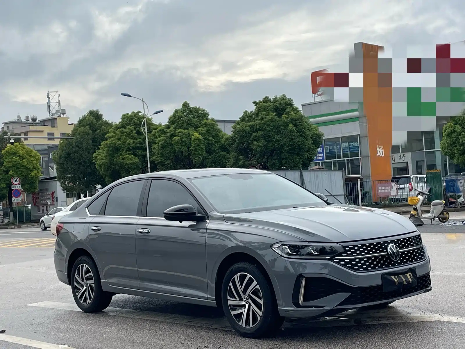 VOLKSWAGEN LAVIDA 2023