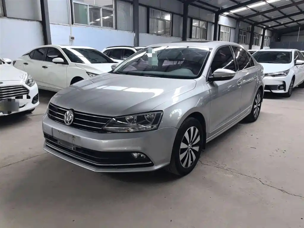 VOLKSWAGEN SAGITAR 2018