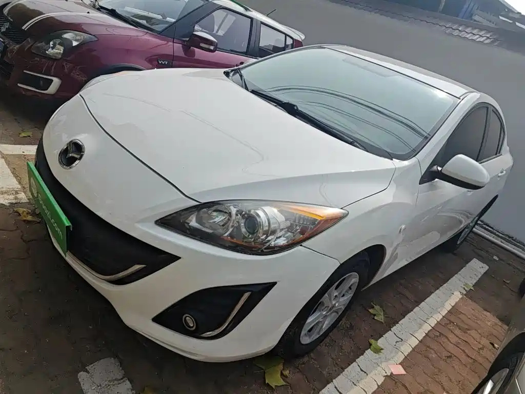 MAZDA 3 XINGCHENG