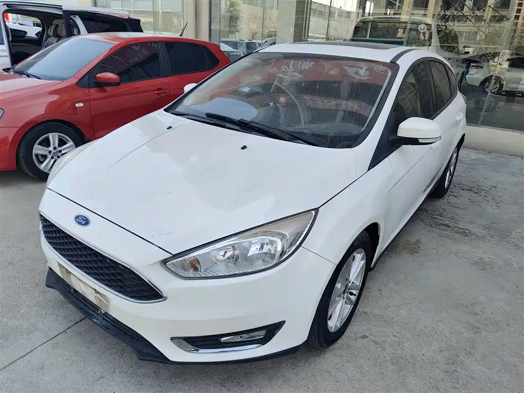 FORD FOCUS 2015