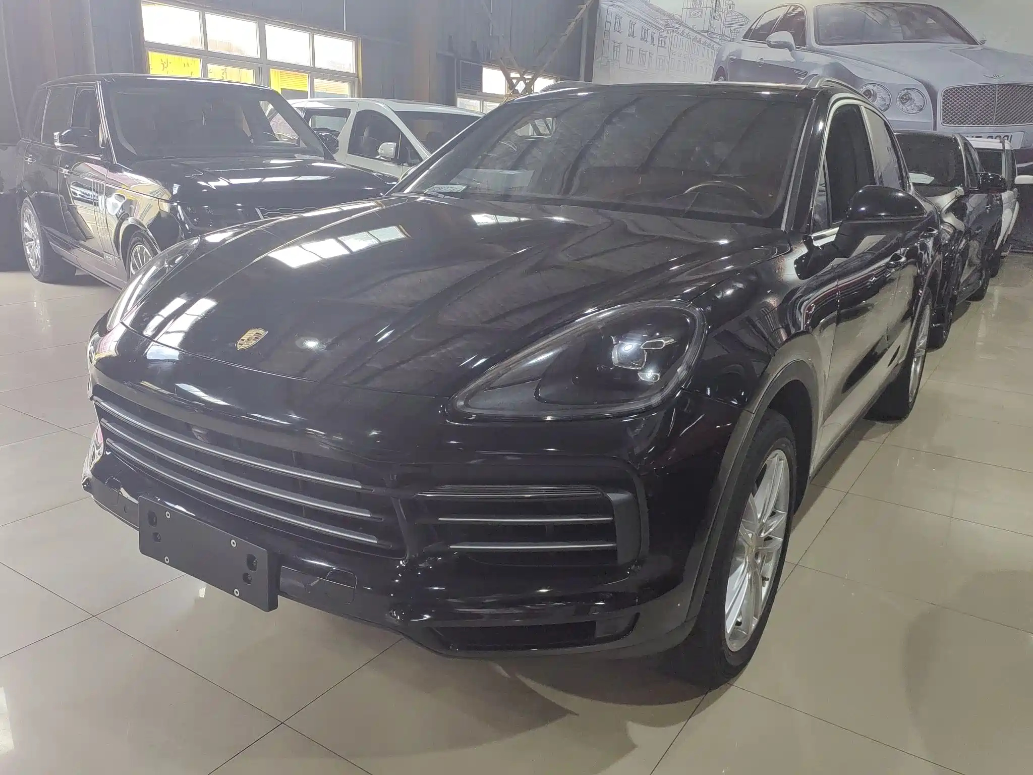 PORSCHE CAYENNE 2018