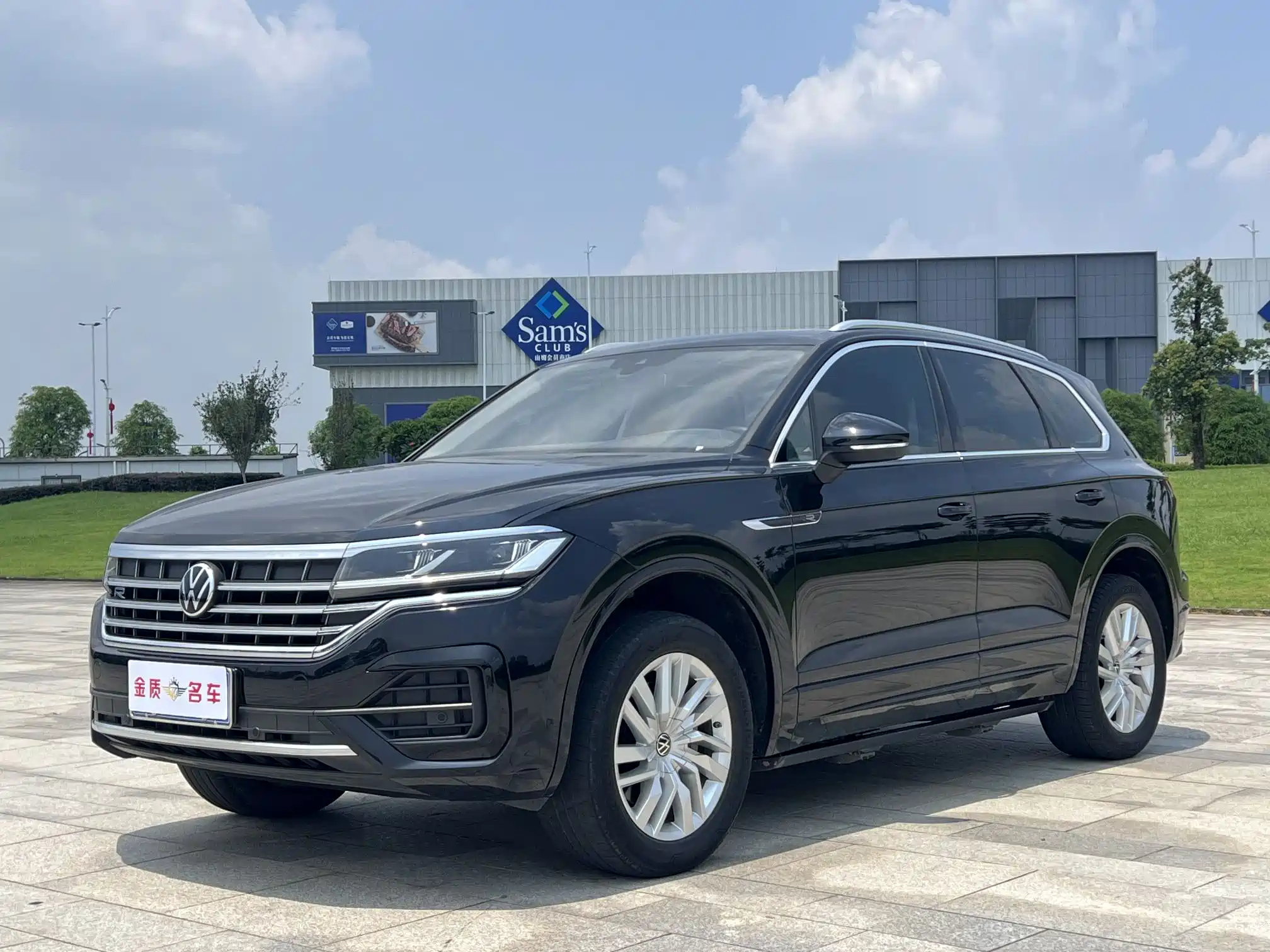 VOLKSWAGEN TOUAREG 2021