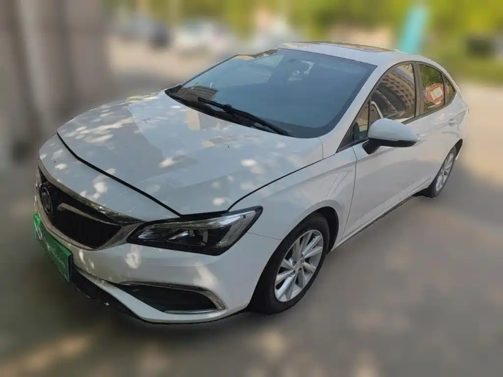 BUICK VERANO 2018