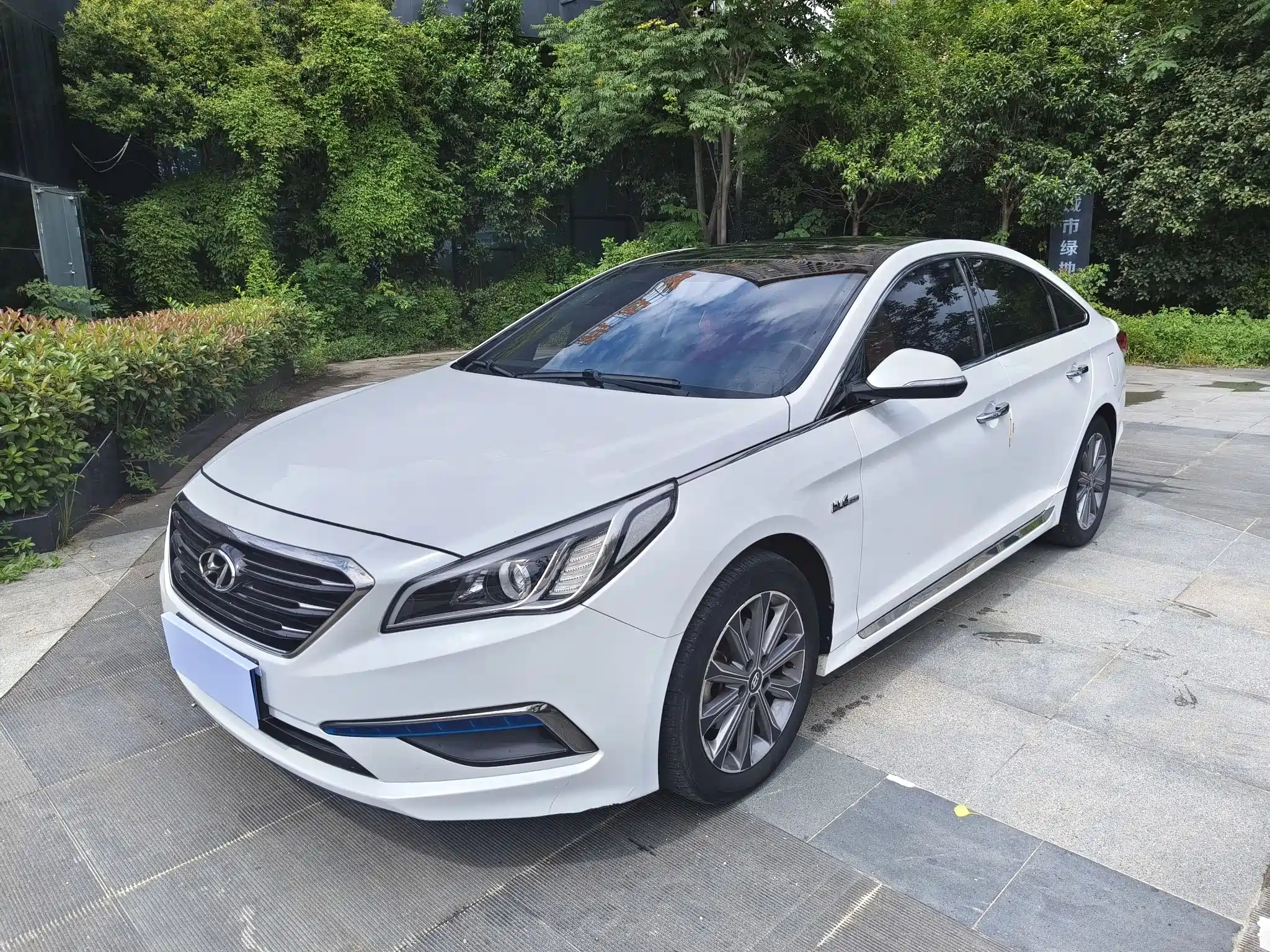 HYUNDAI SONATA 2015