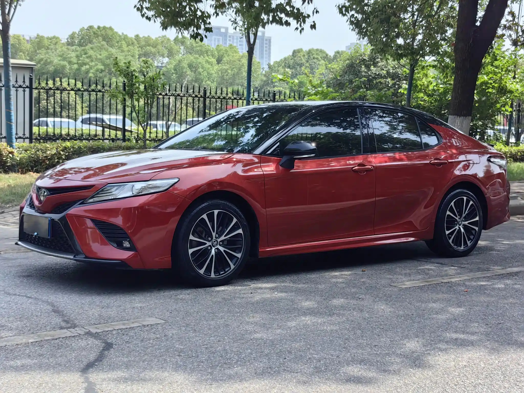 TOYOTA CAMRY 2018
