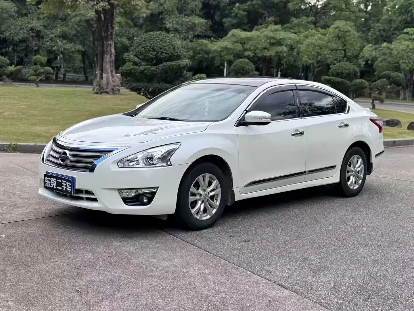 NISSAN TEANA 2013