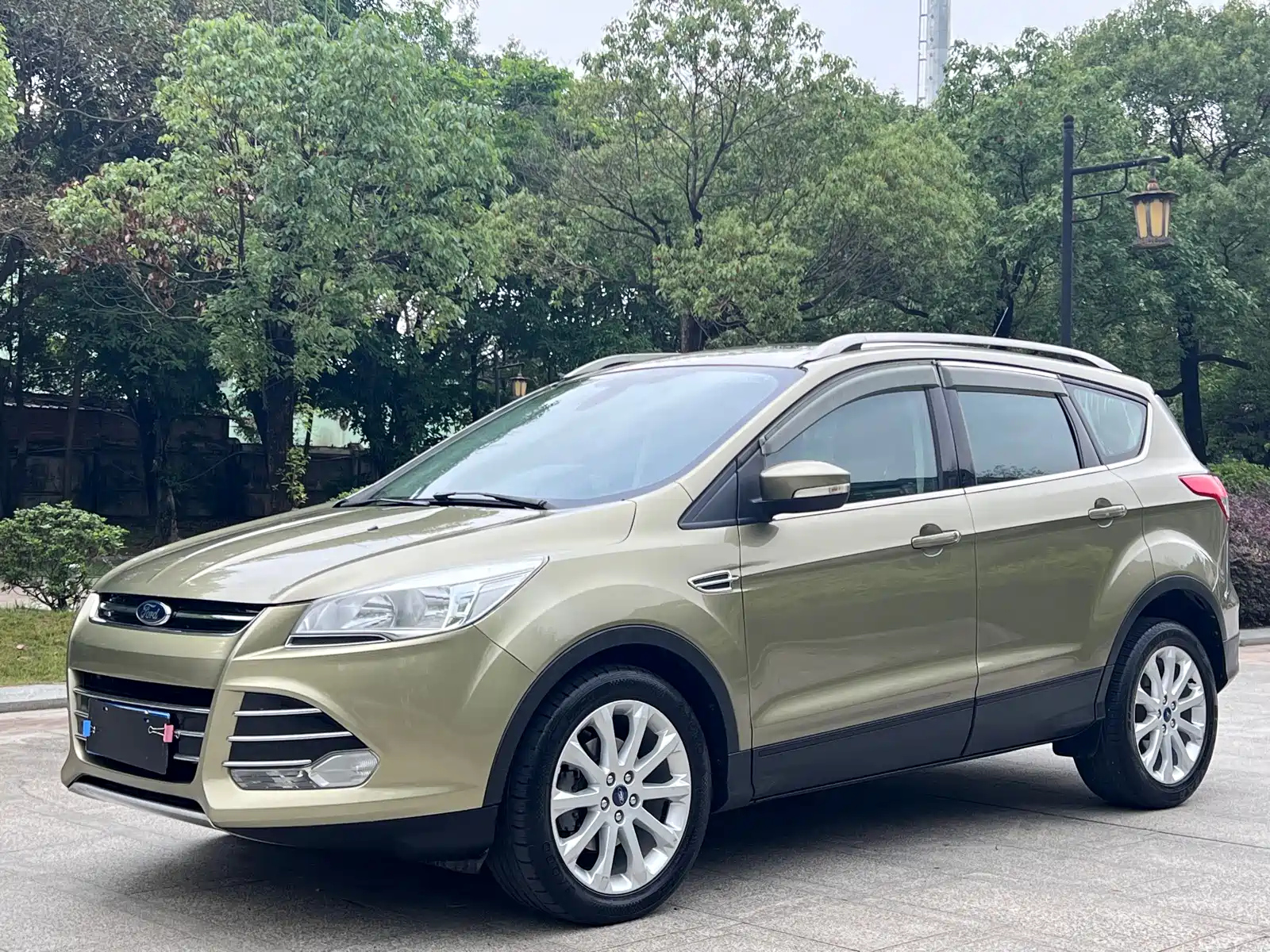 FORD ESCAPE 2013