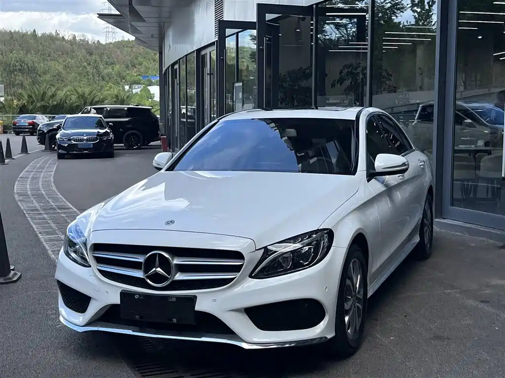MERCEDES BENZ C-CLASS 2017