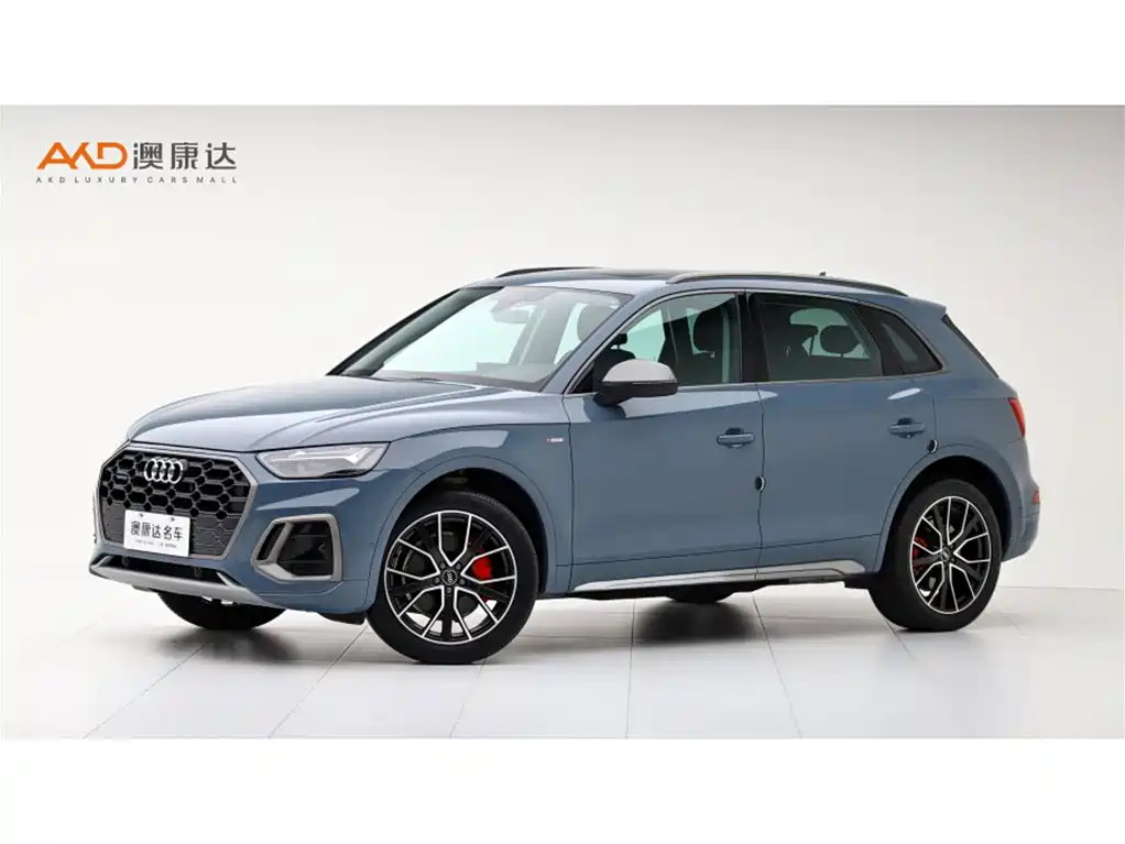 AUDI Q5L 2022