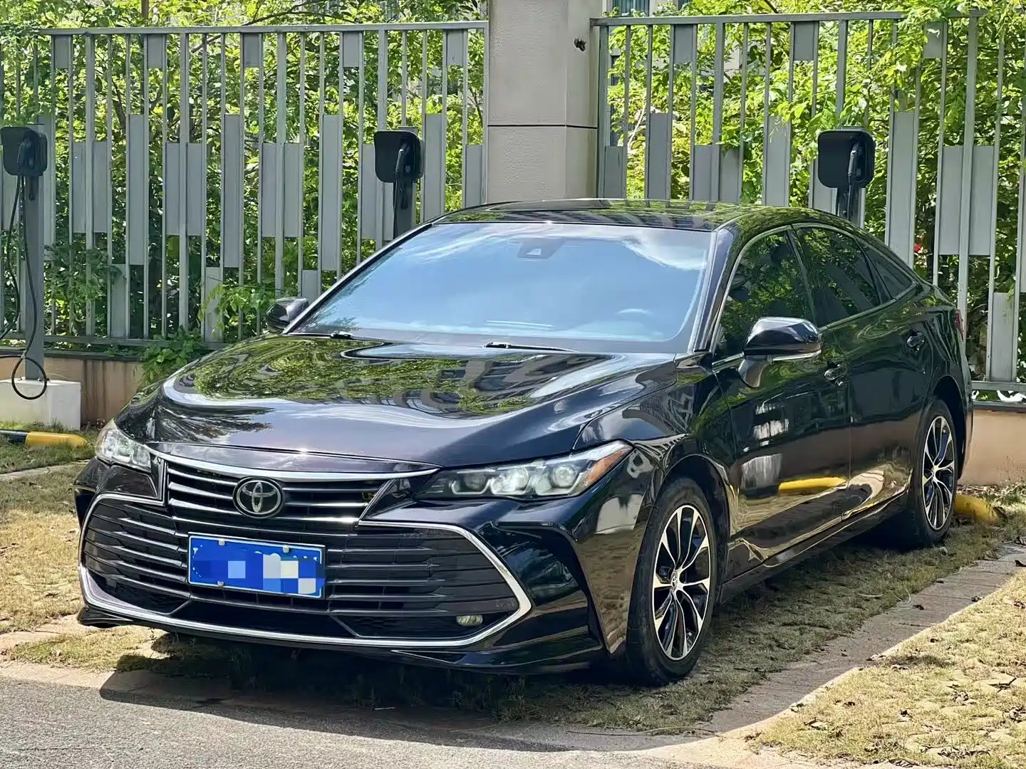 TOYOTA AVALON 2019