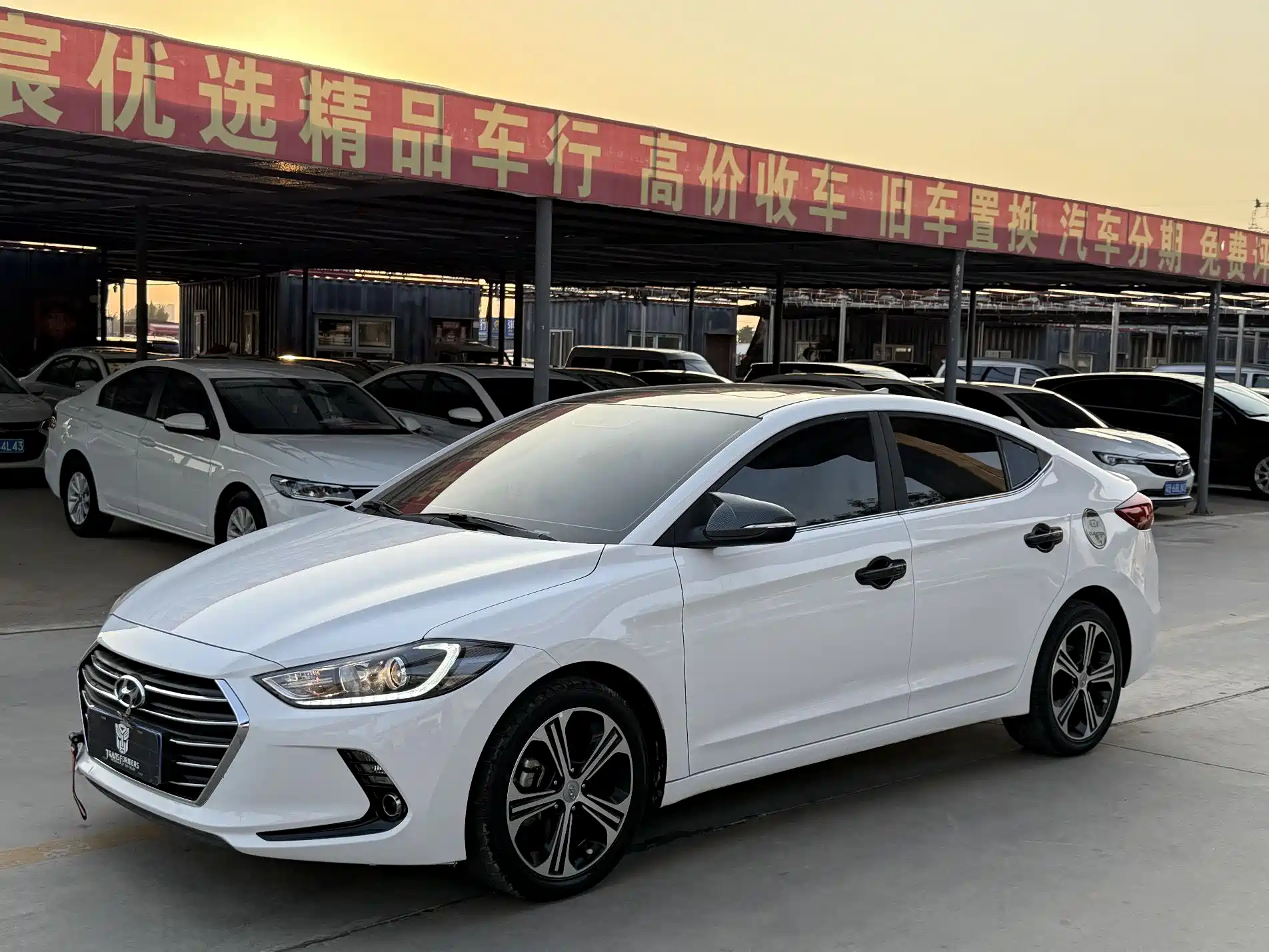 HYUNDAI ELANTRA 2018