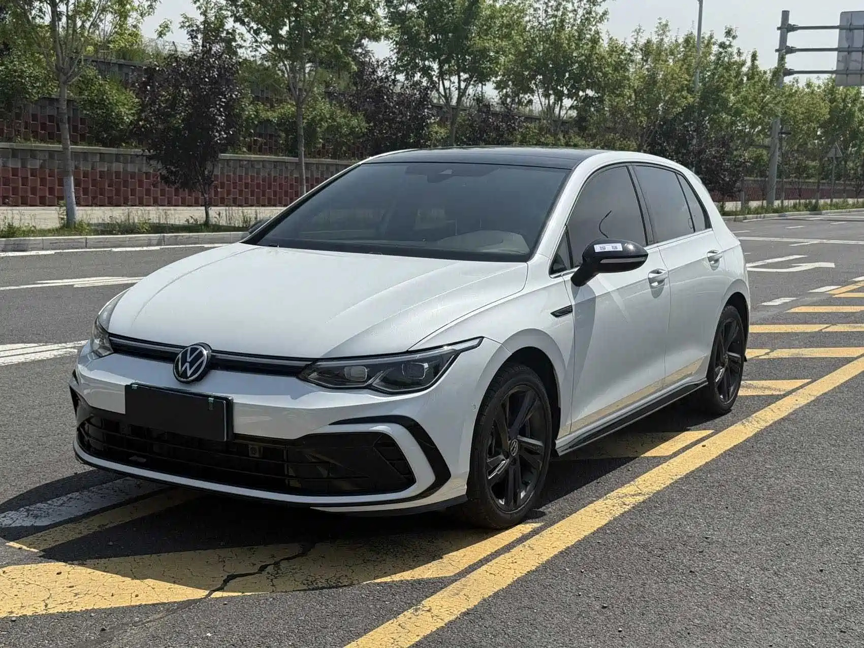 VOLKSWAGEN GOLF 2021