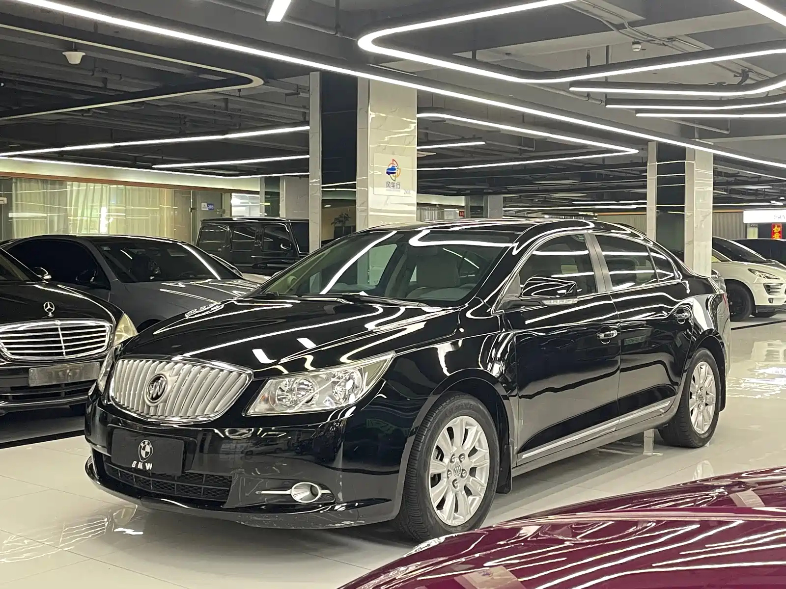 BUICK LACROSSE 2010