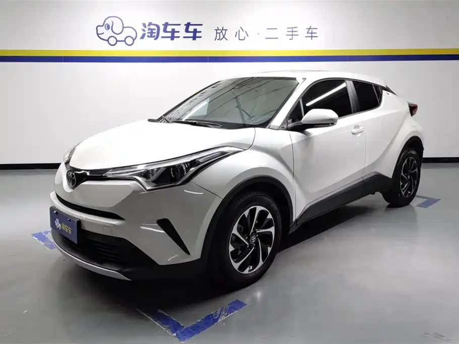 TOYOTA IZOA 2020