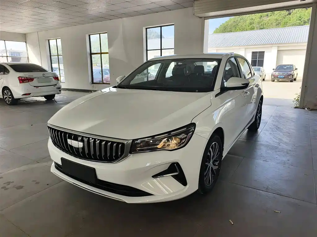 GEELY AUTO EMGRAND 2025