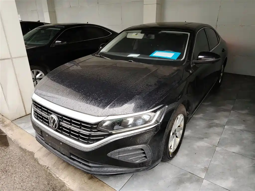 VOLKSWAGEN PASSAT 2022