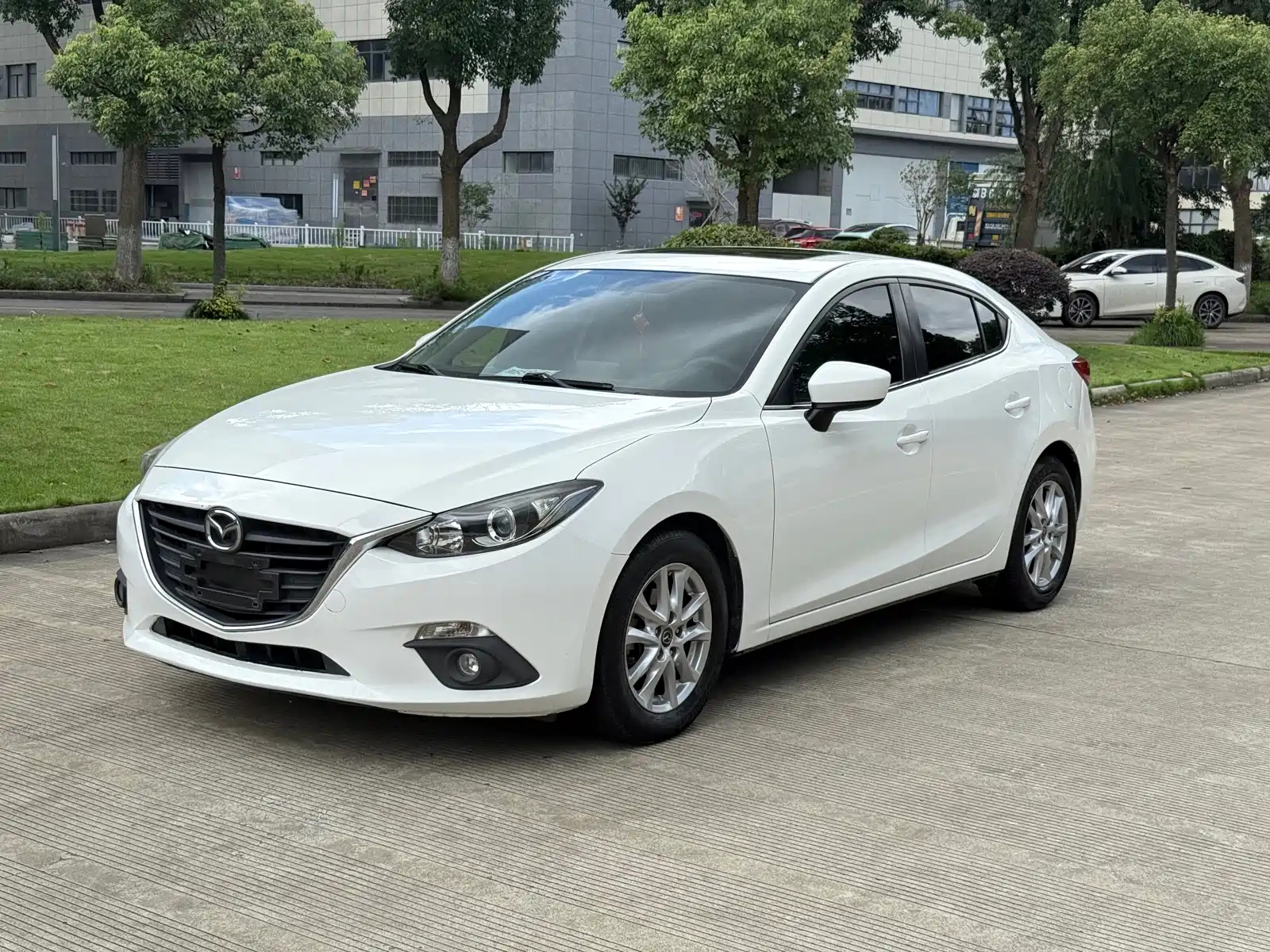 MAZDA 3 AXELA 2016