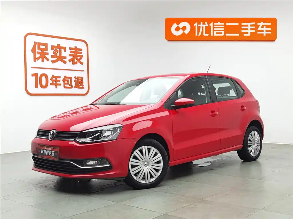 VOLKSWAGEN POLO 2016