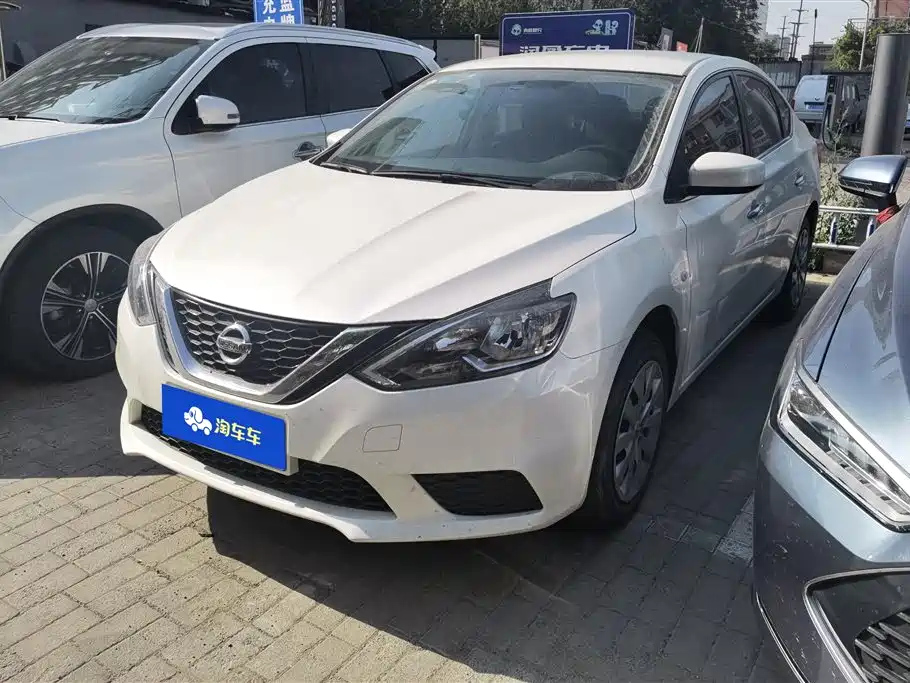 NISSAN SYLPHY 2019