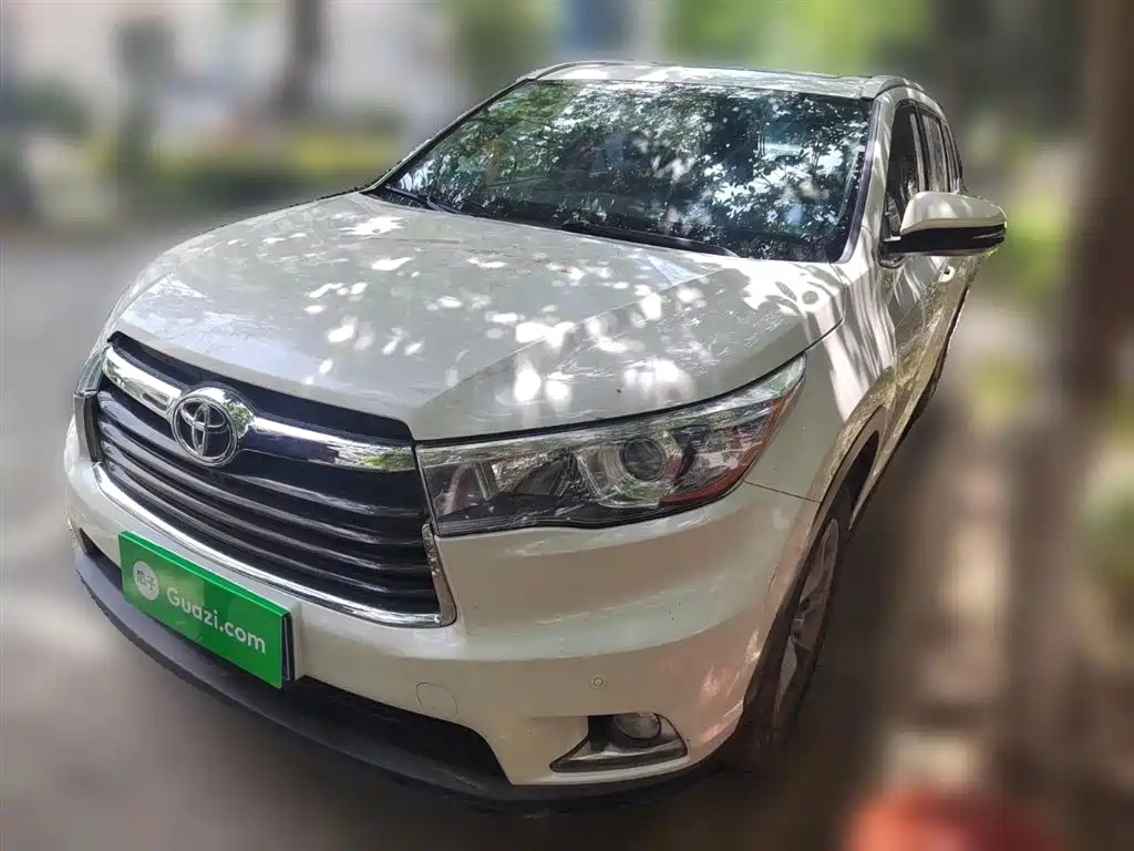 TOYOTA HIGHLANDER 2017
