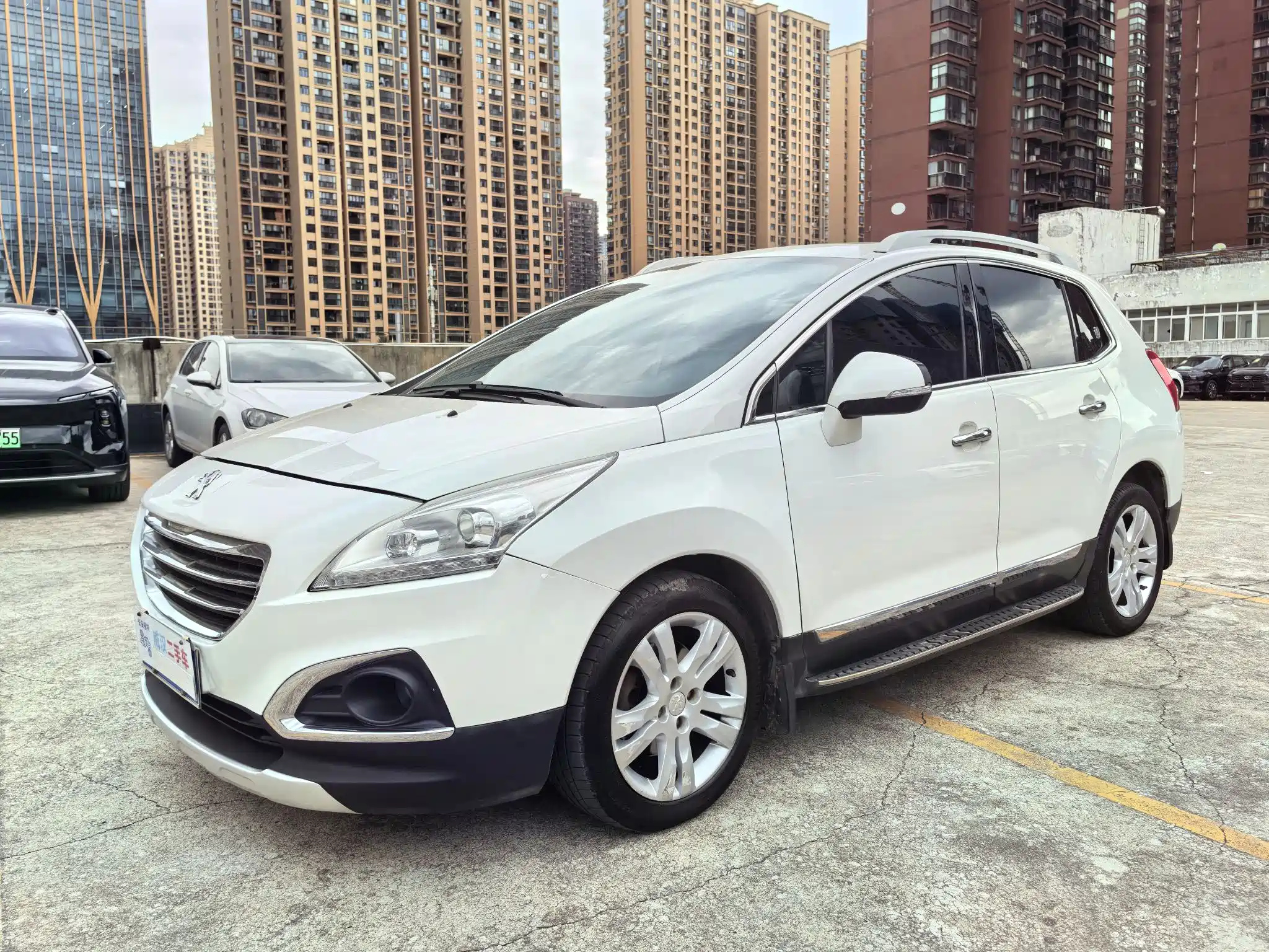 PEUGEOT 3008 2013