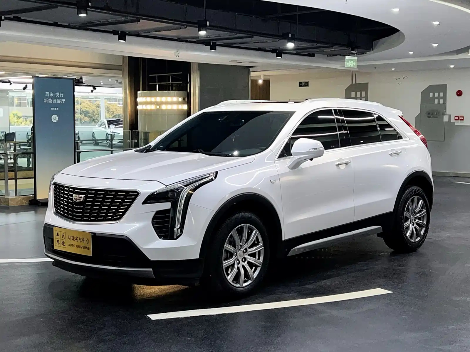 CADILLAC XT4 2021