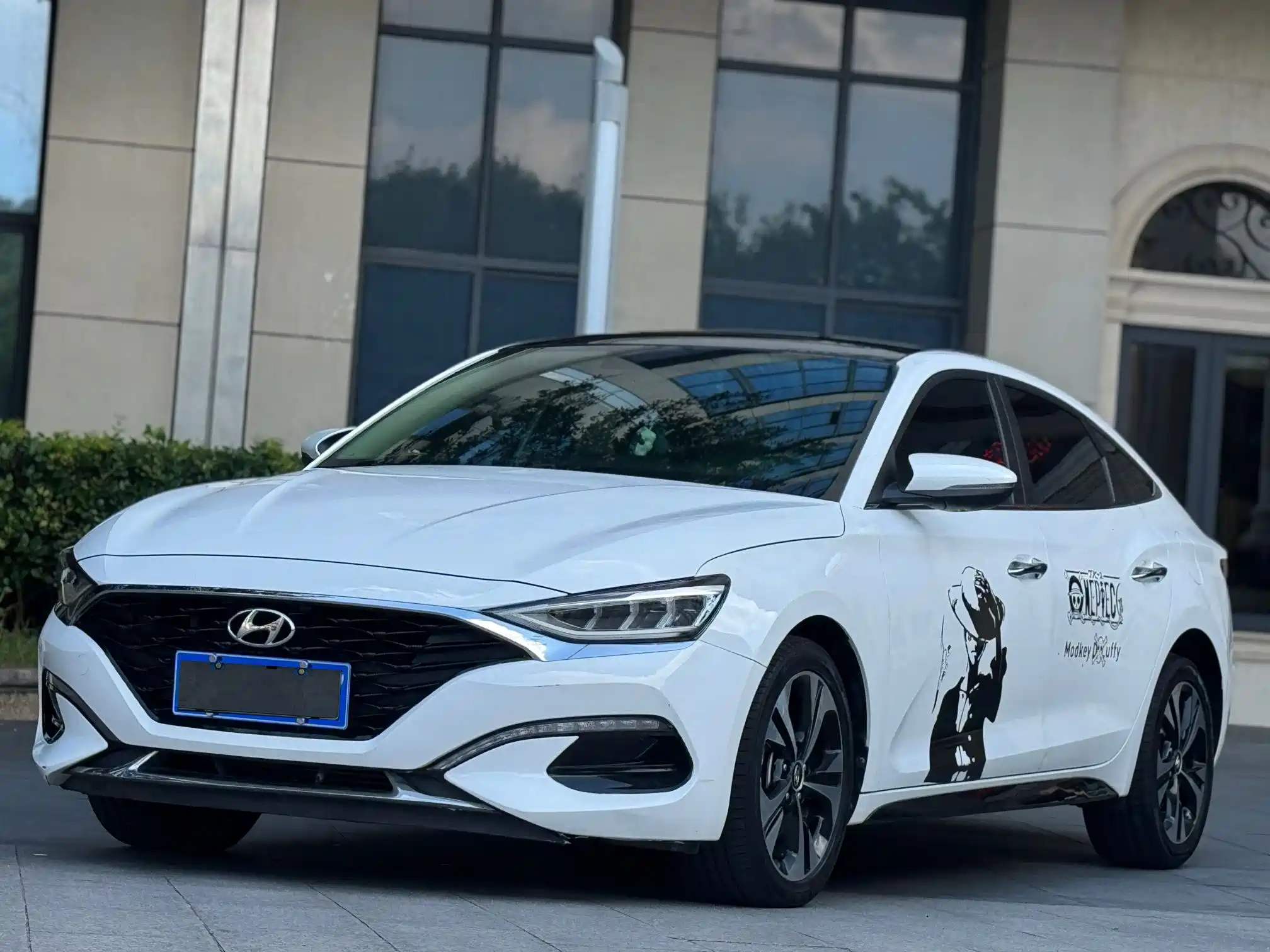 HYUNDAI LAFESTA 2021