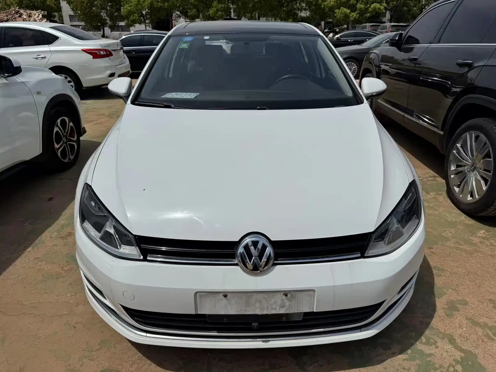 VOLKSWAGEN GOLF 2016