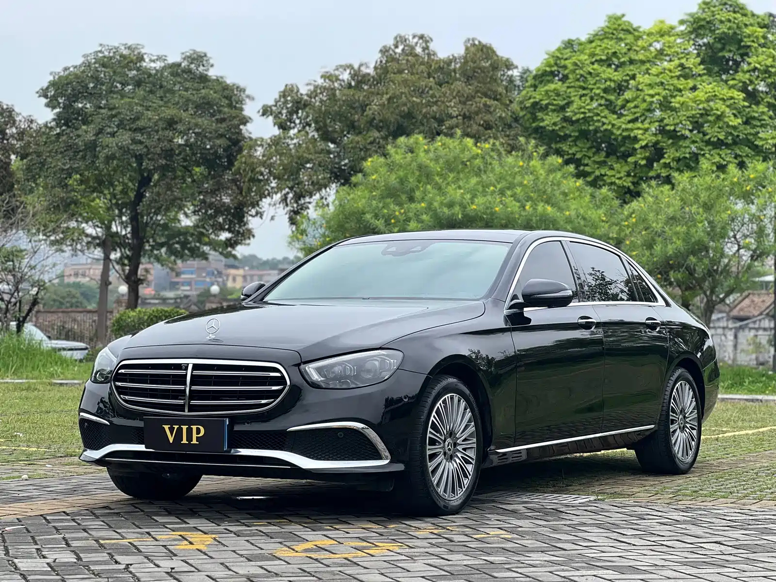 MERCEDES BENZ E-CLASS 2021