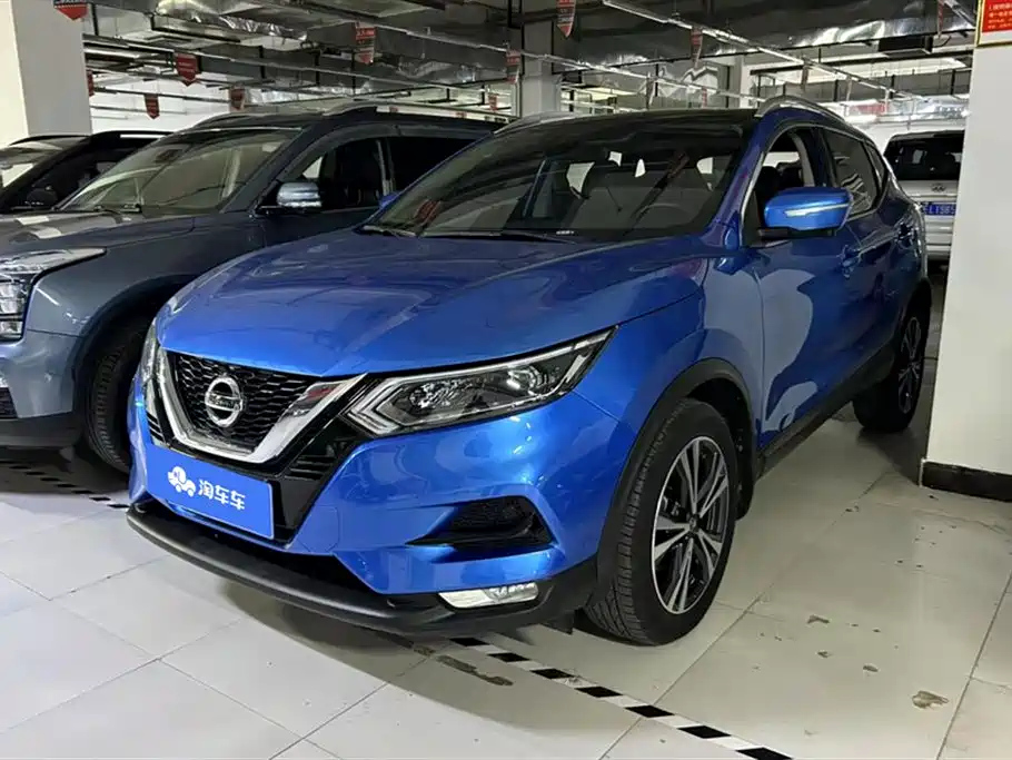 NISSAN QASHQAI 2019