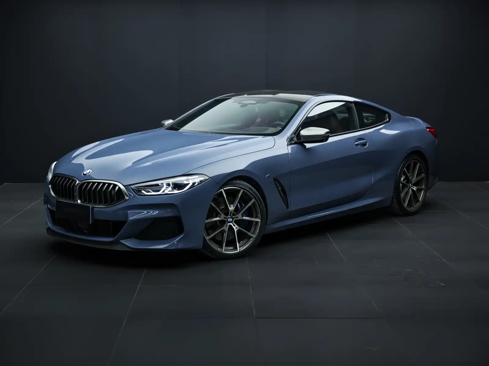 BMW 8-SERIES 2019