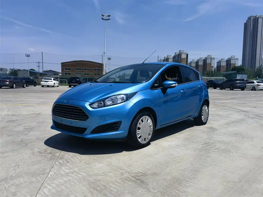 FORD FIESTA 2013