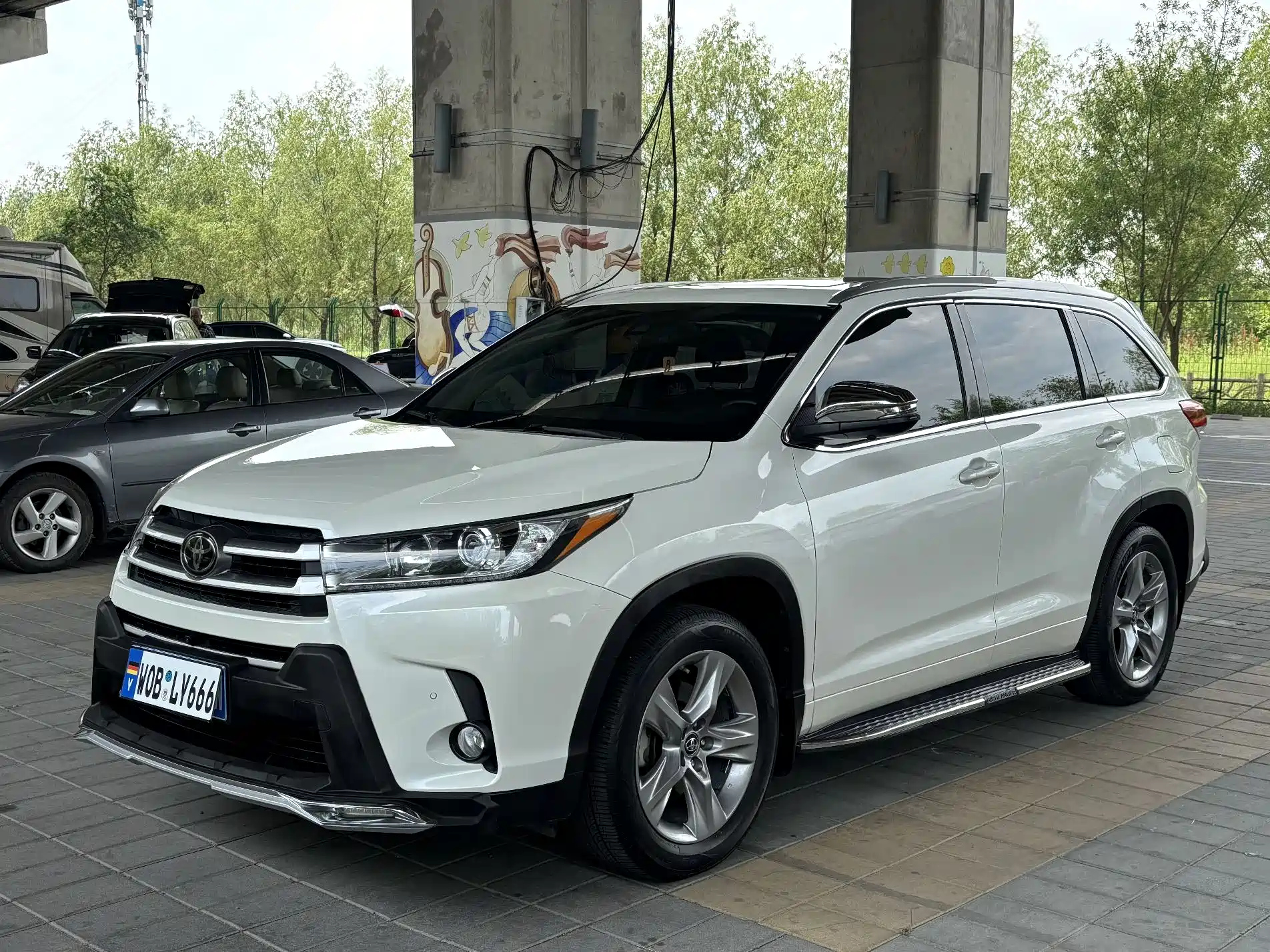 TOYOTA HIGHLANDER 2018