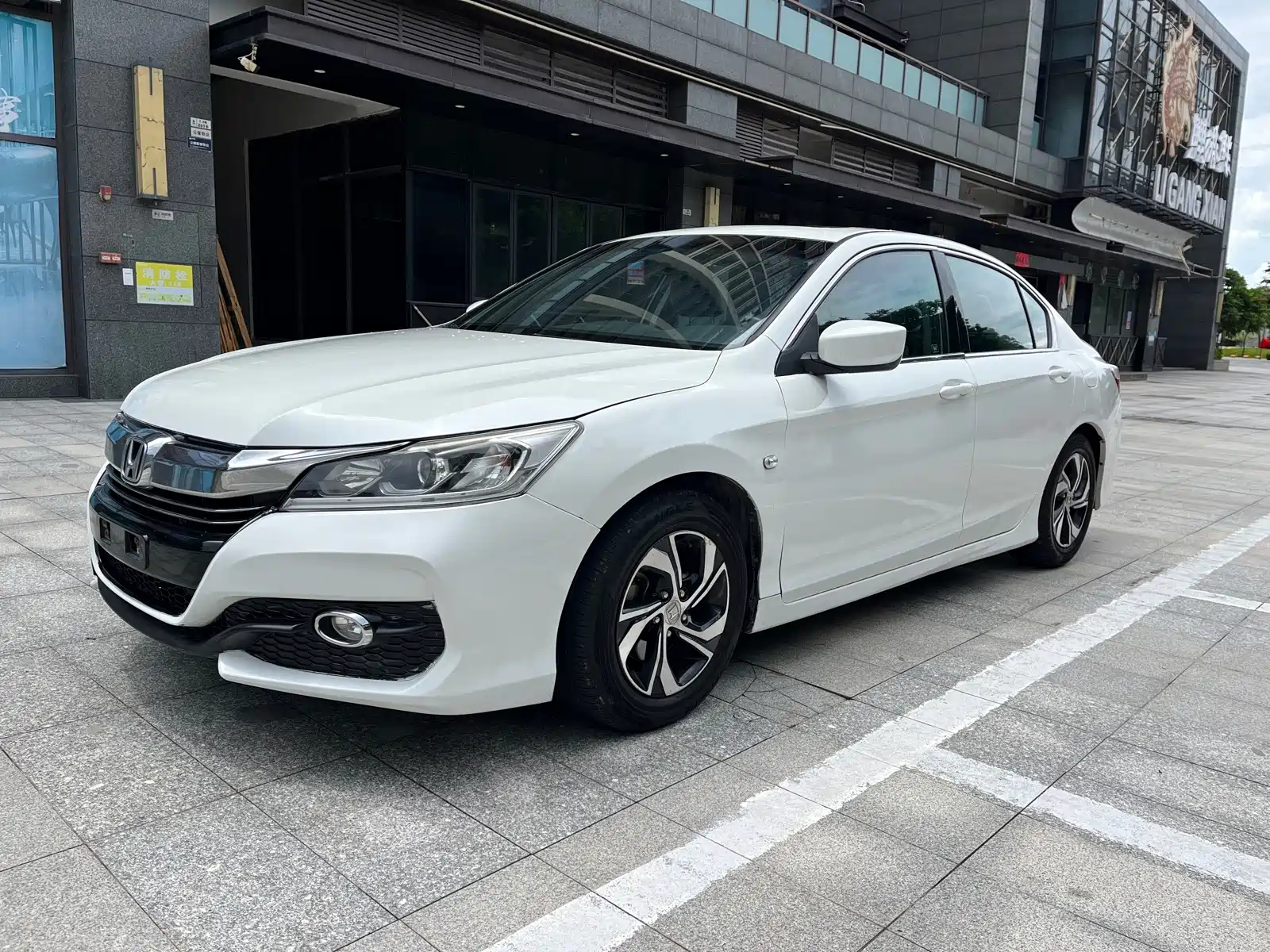 HONDA ACCORD 2016
