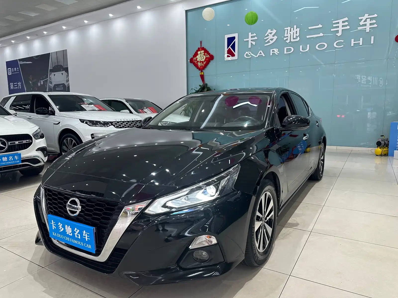 NISSAN TEANA 2019