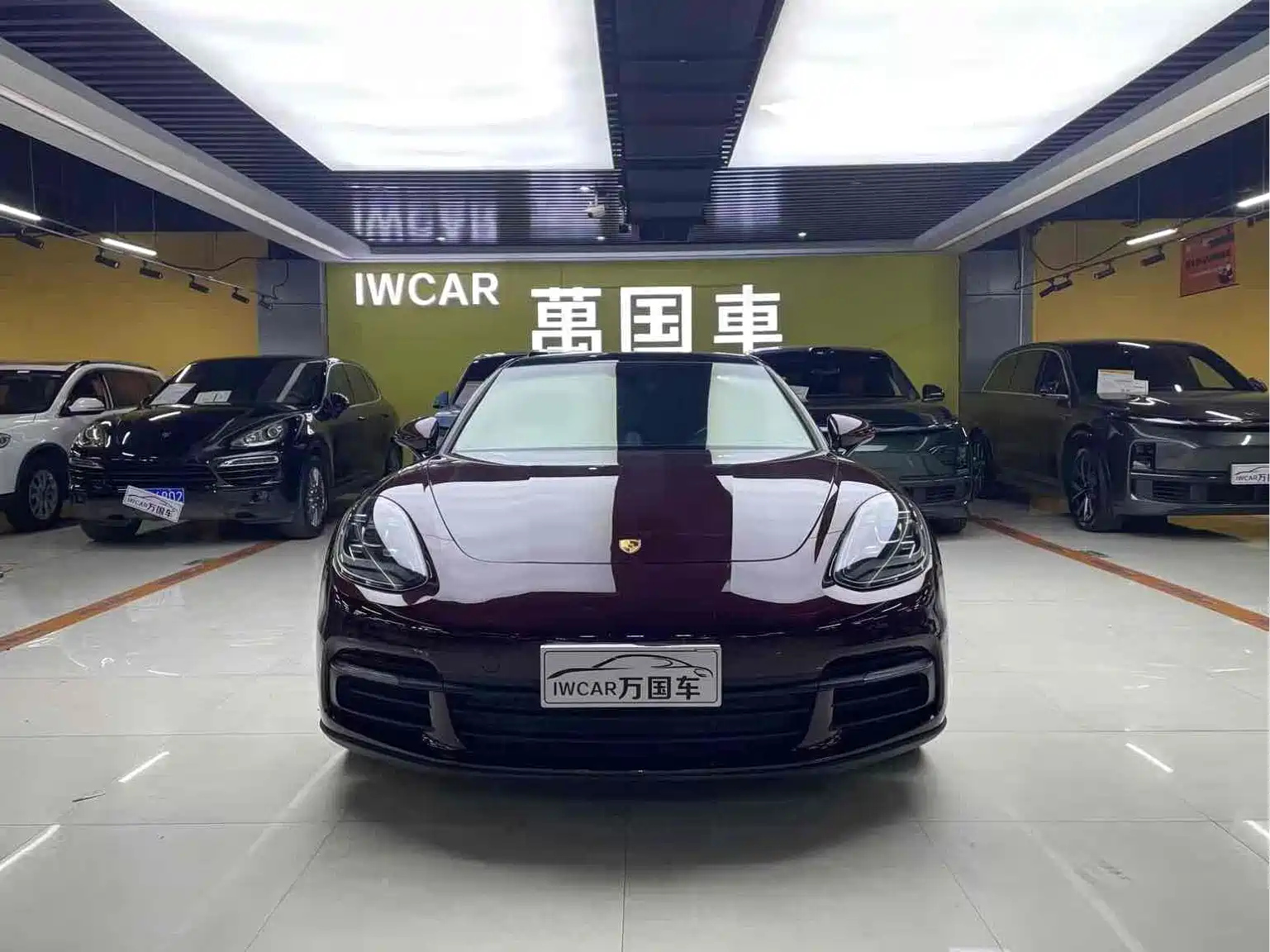 PORSCHE PANAMERA 2017