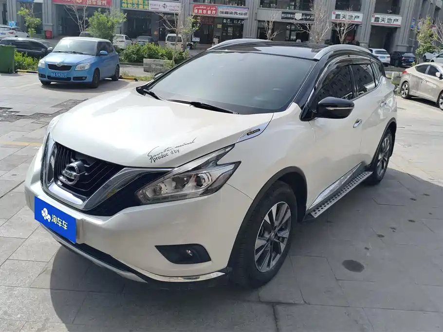 NISSAN MURANO 2015