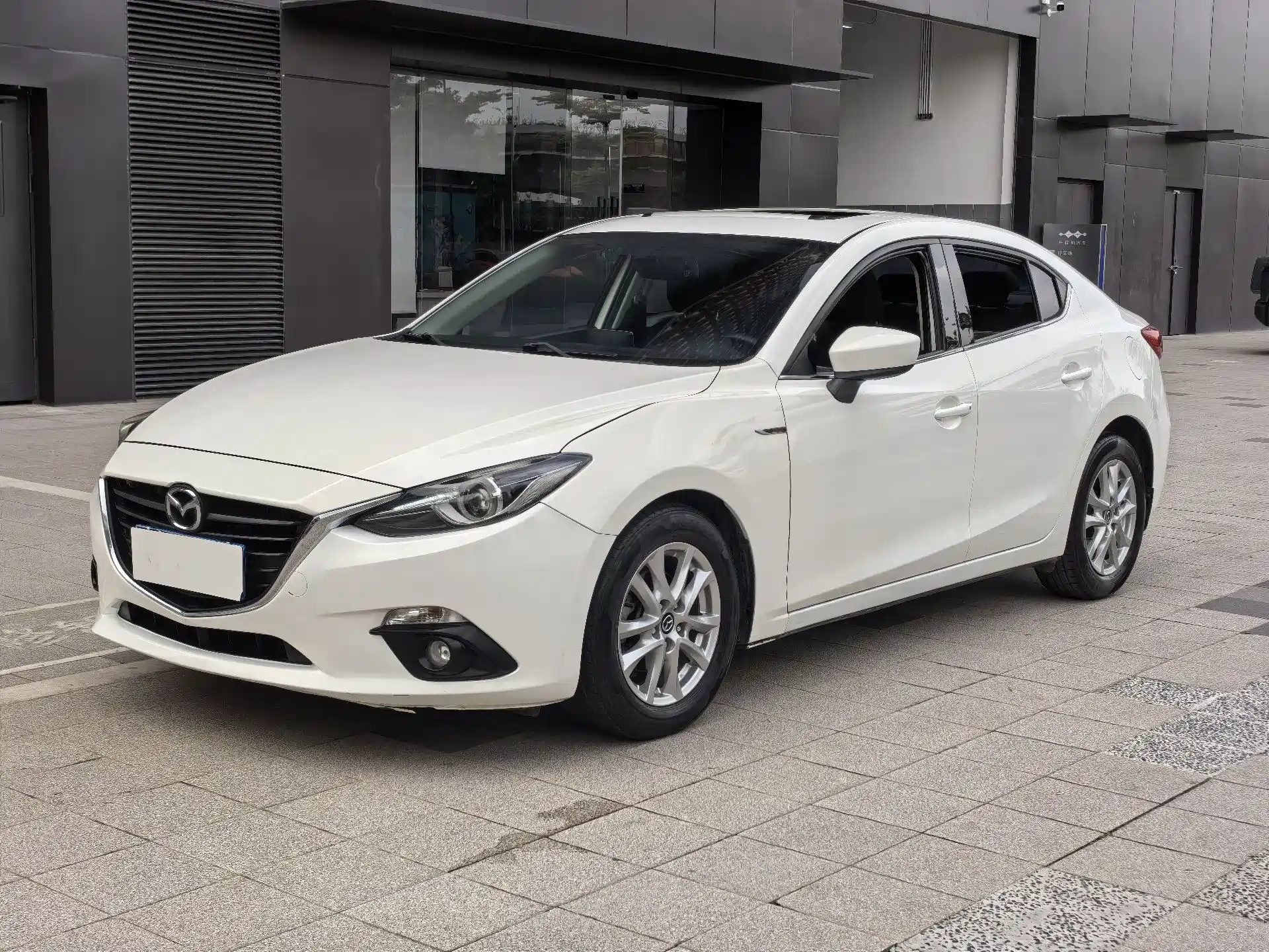 MAZDA 3 AXELA 2016