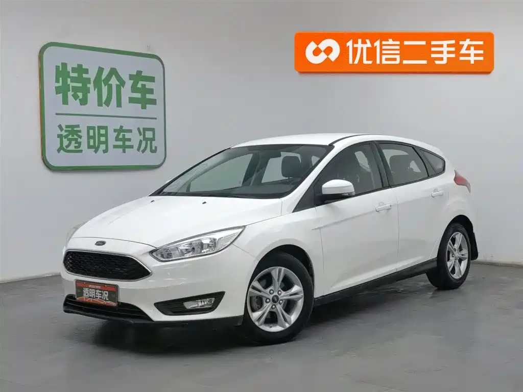 FORD FOCUS 2015