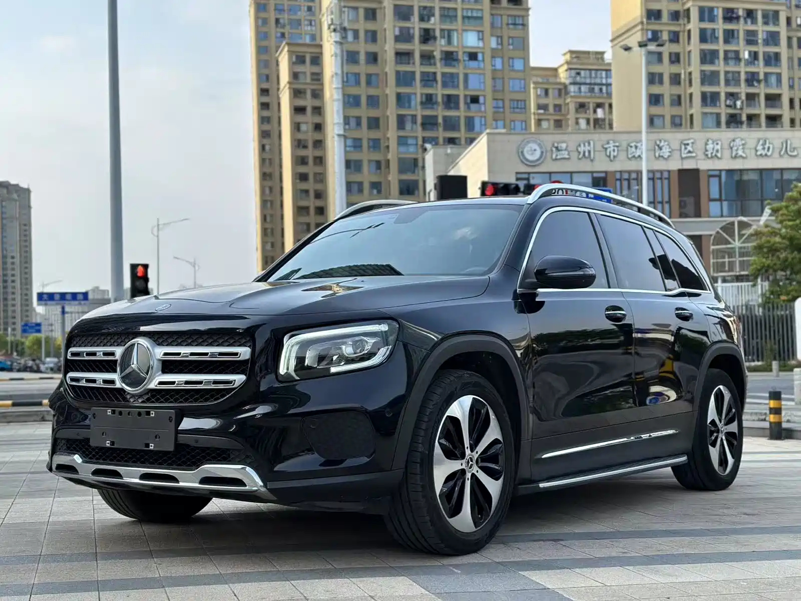 MERCEDES BENZ GLB 2022