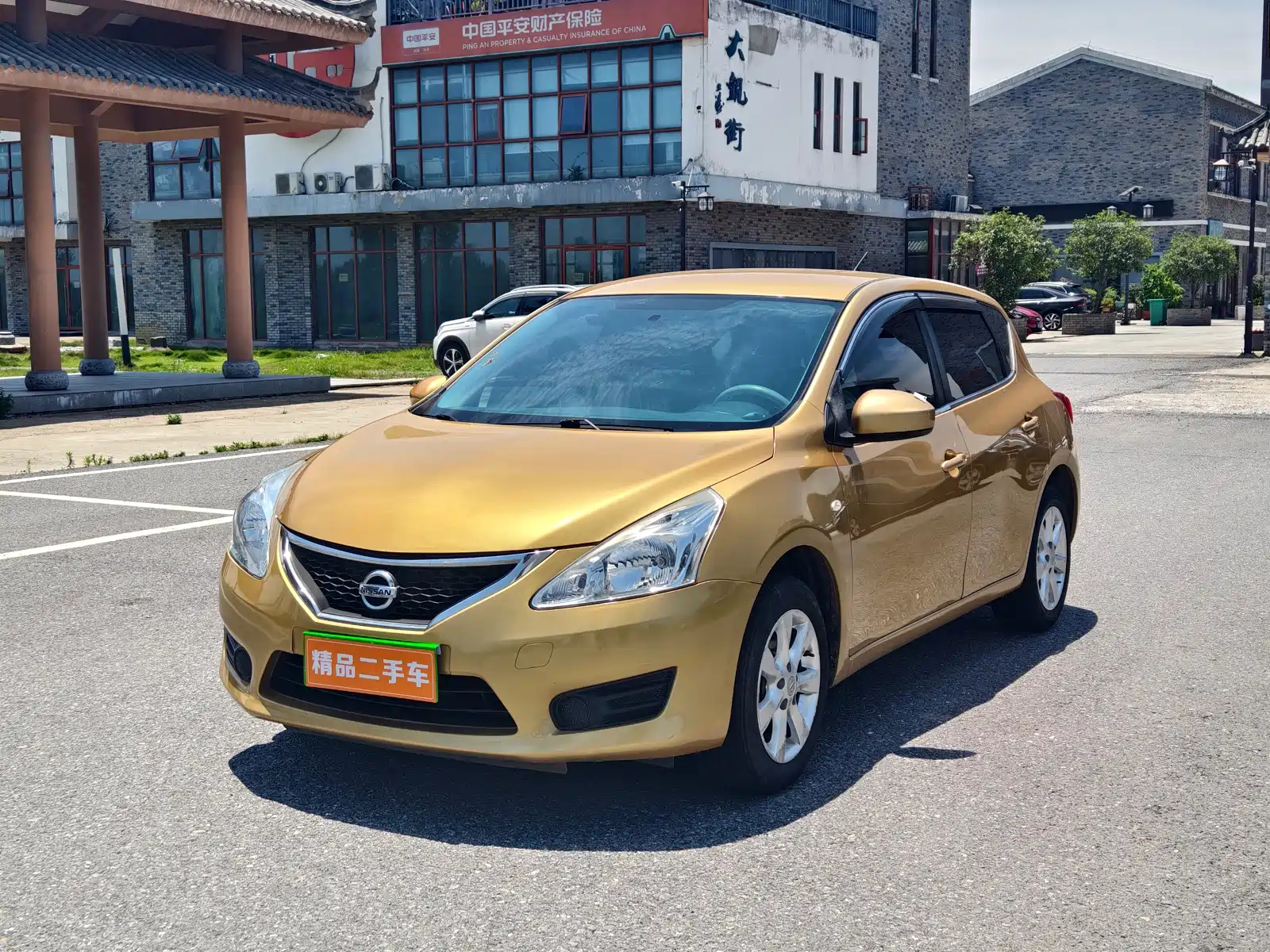 NISSAN TIIDA TIIDA 2014