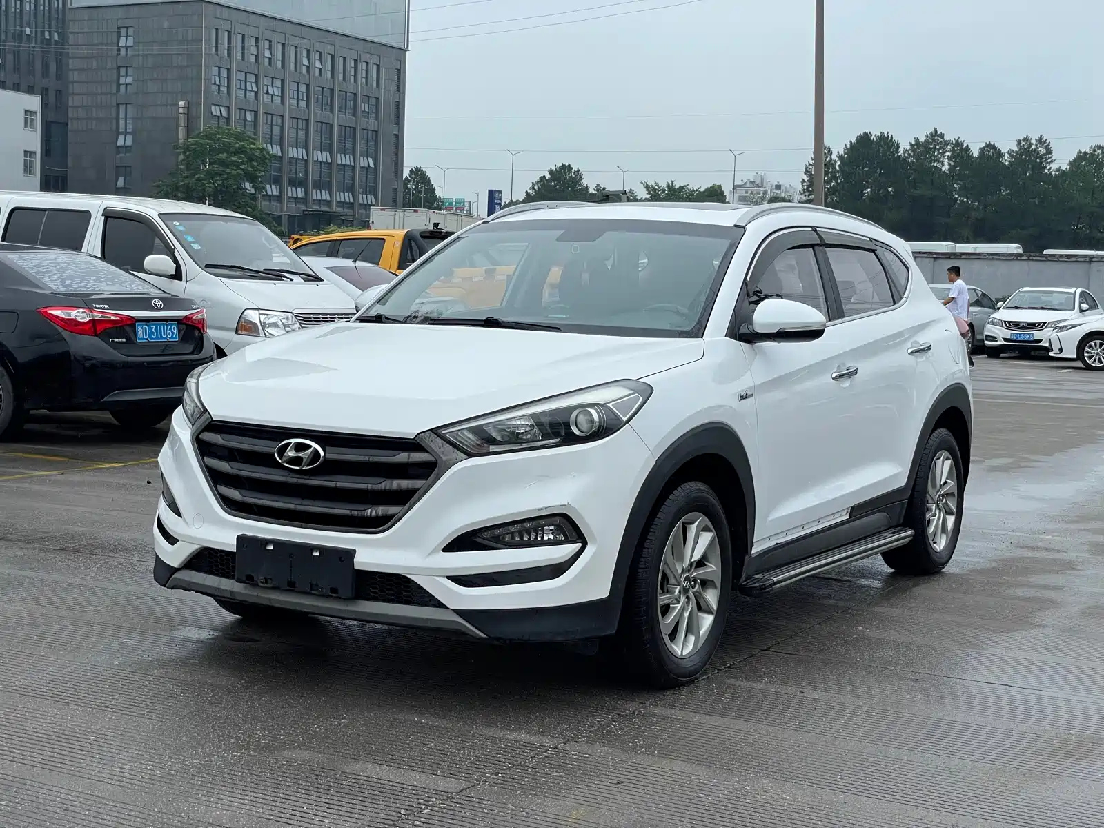 HYUNDAI TUCSON 2015