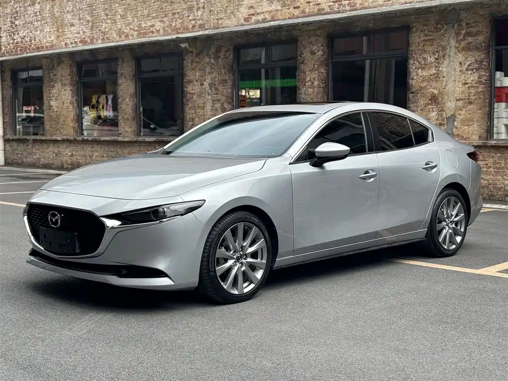 MAZDA 3 AXELA 2020
