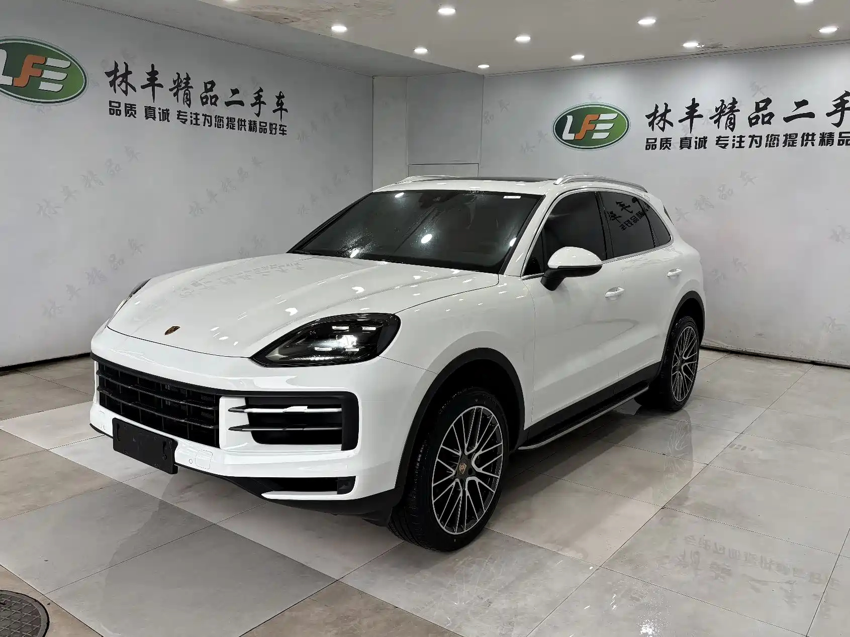 PORSCHE CAYENNE 2024
