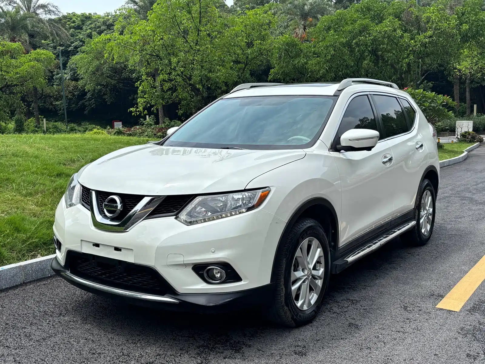 NISSAN X-TRAIL 2015