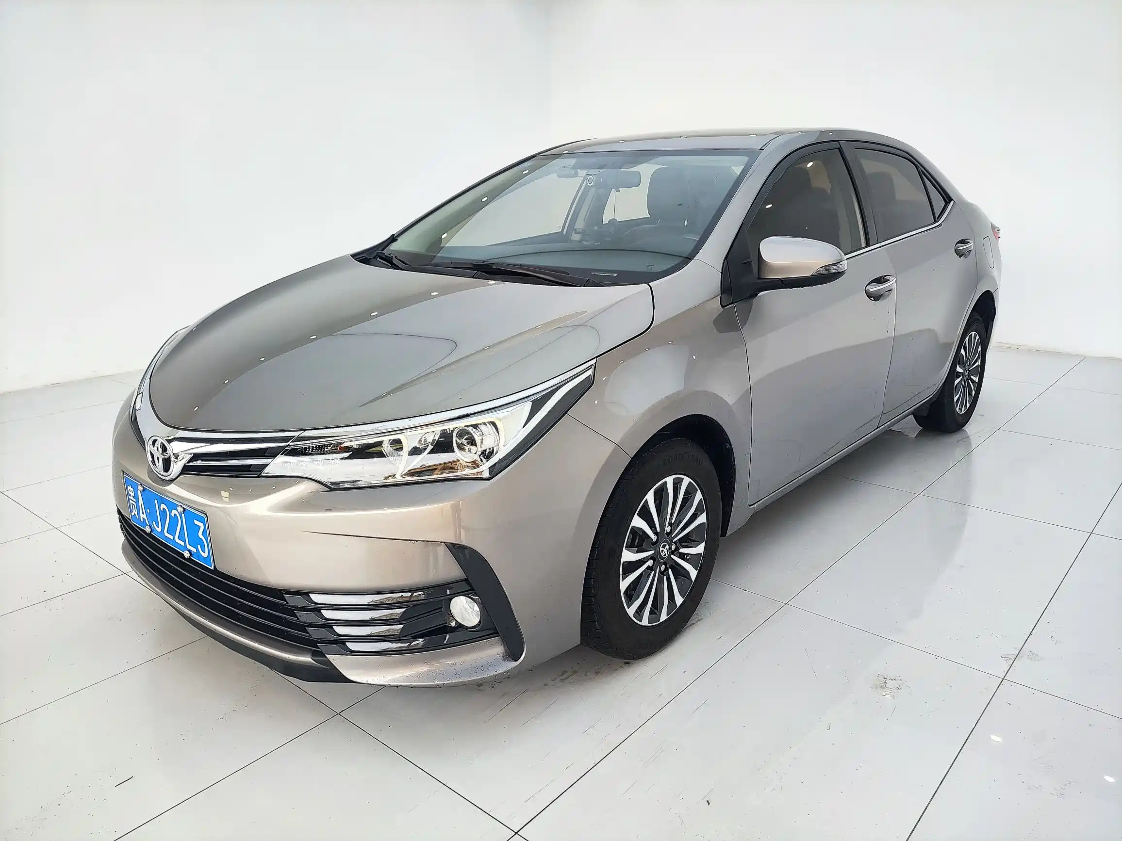 TOYOTA COROLLA 2017