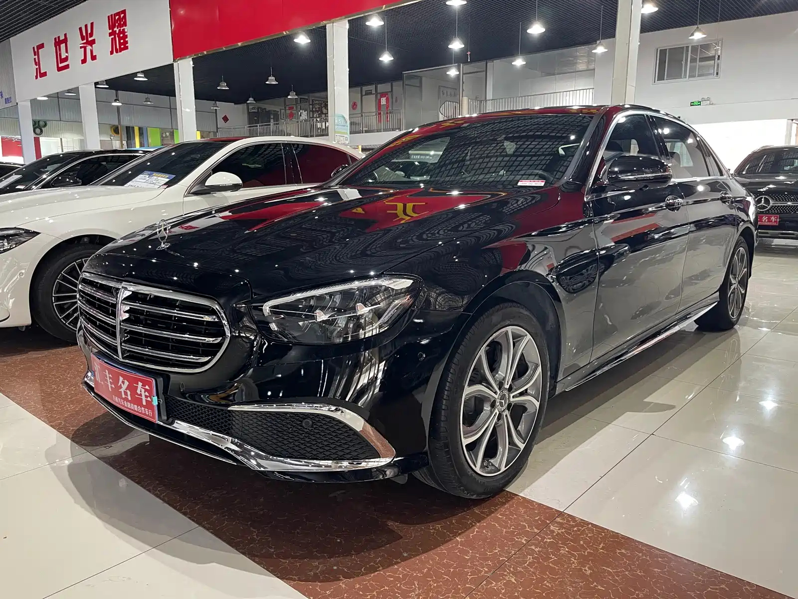 MERCEDES BENZ E-CLASS 2022
