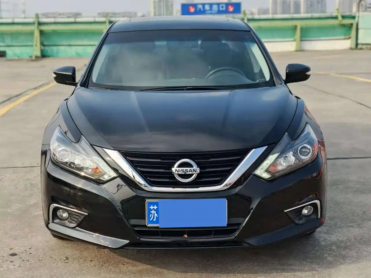NISSAN TEANA