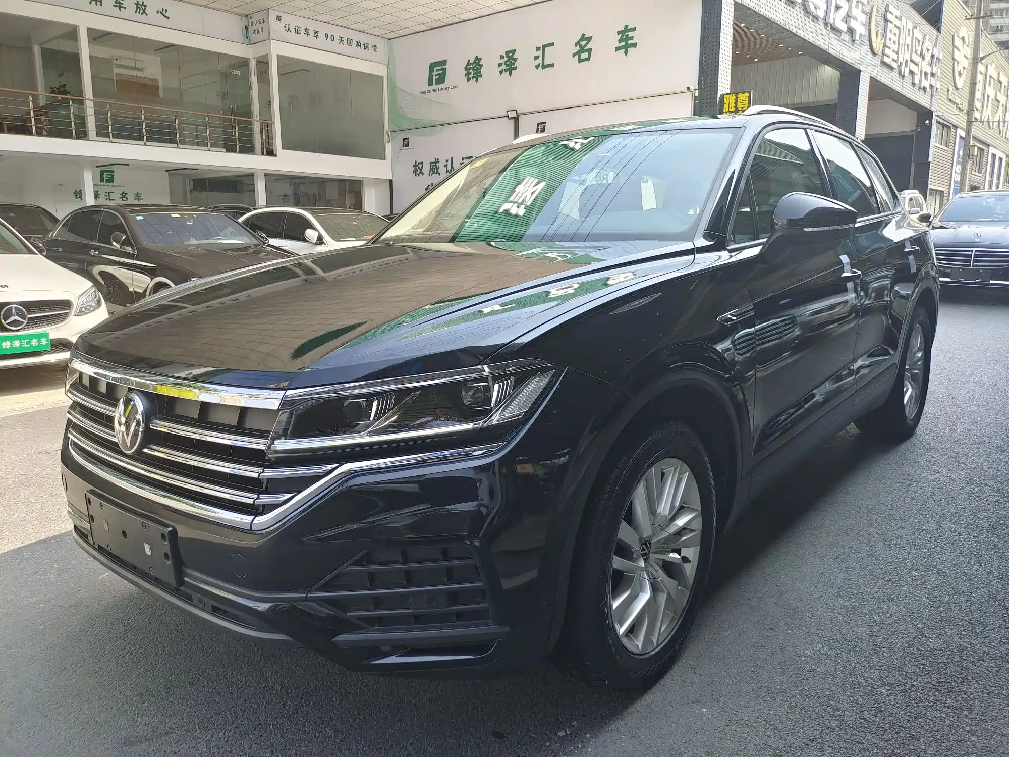VOLKSWAGEN TOUAREG 2021